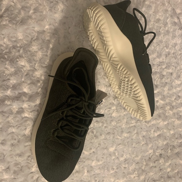 ADIDAS TUBULAR SHADOW WOMEN’S - Picture 6 of 10